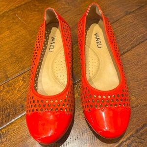 Italian VANELi leather red flats